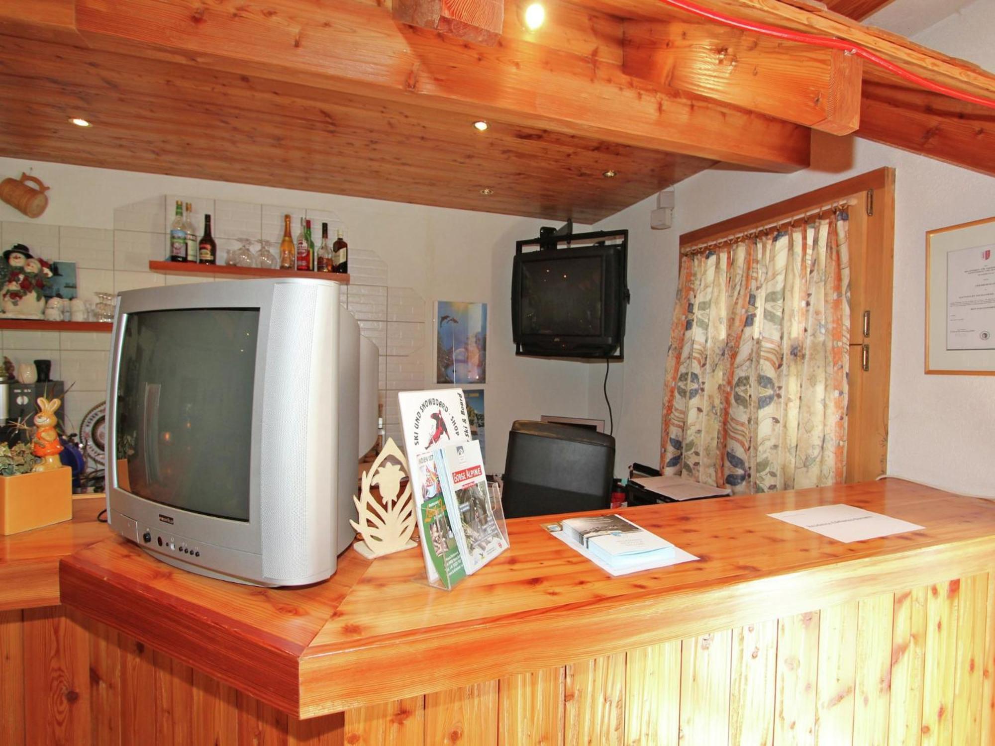 Modern Chalet In Saas Balen With Garden Экстерьер фото